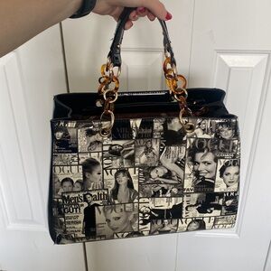 Rare Like New Vintage Well Kept Vogue Magazine Cover Art Purse W/ Shoulder Strap